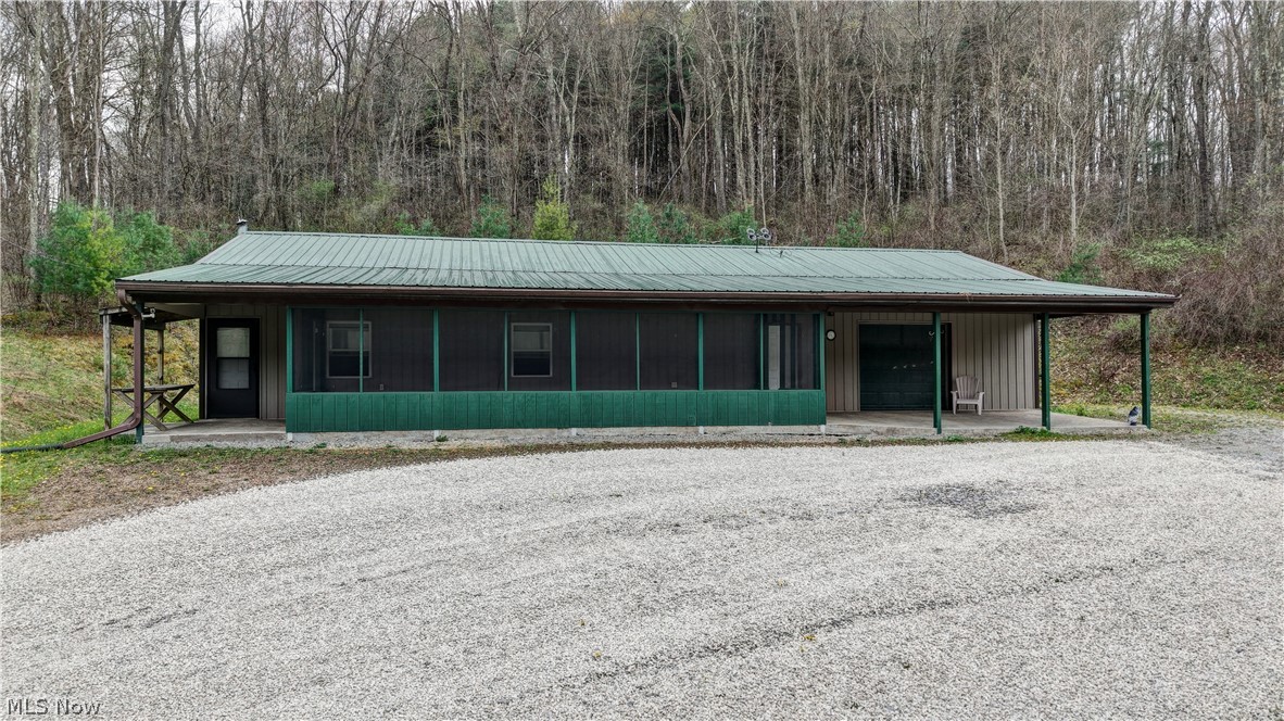 9100 Post Road Jewett, OH 43986 - Photo 4 of 46