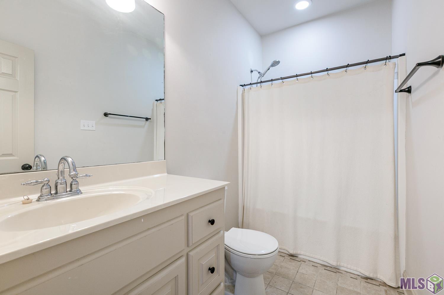 9541 Summer Pointe Avenue Baton Rouge, LA 70810 - Photo 13 of 16