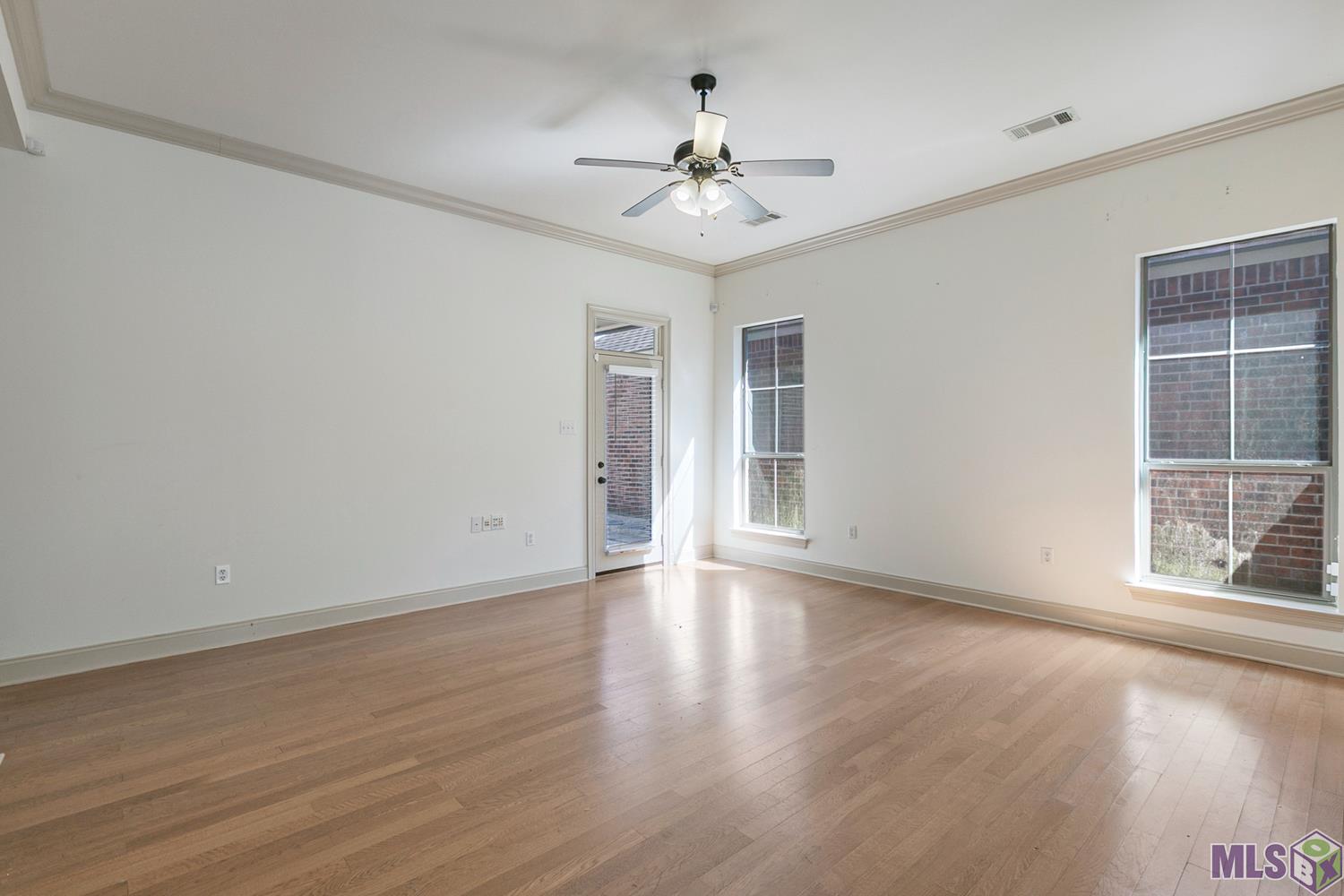 9541 Summer Pointe Avenue Baton Rouge, LA 70810 - Photo 4 of 16