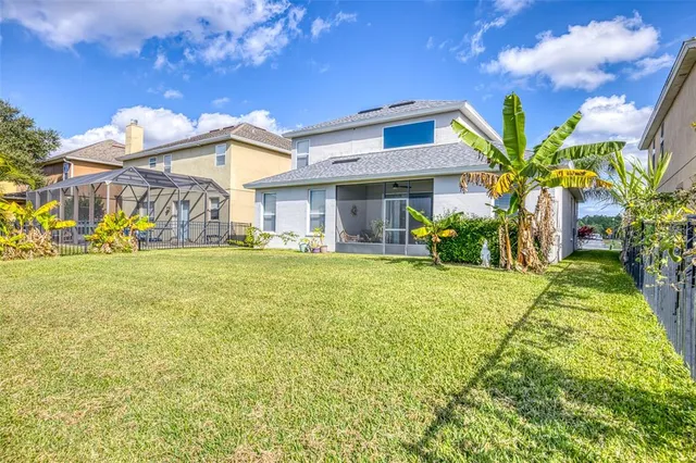 a front view of house with yard