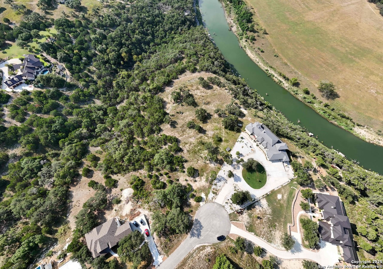 255 River Bend Place Spring Branch, TX 78070 - Photo 13 of 21