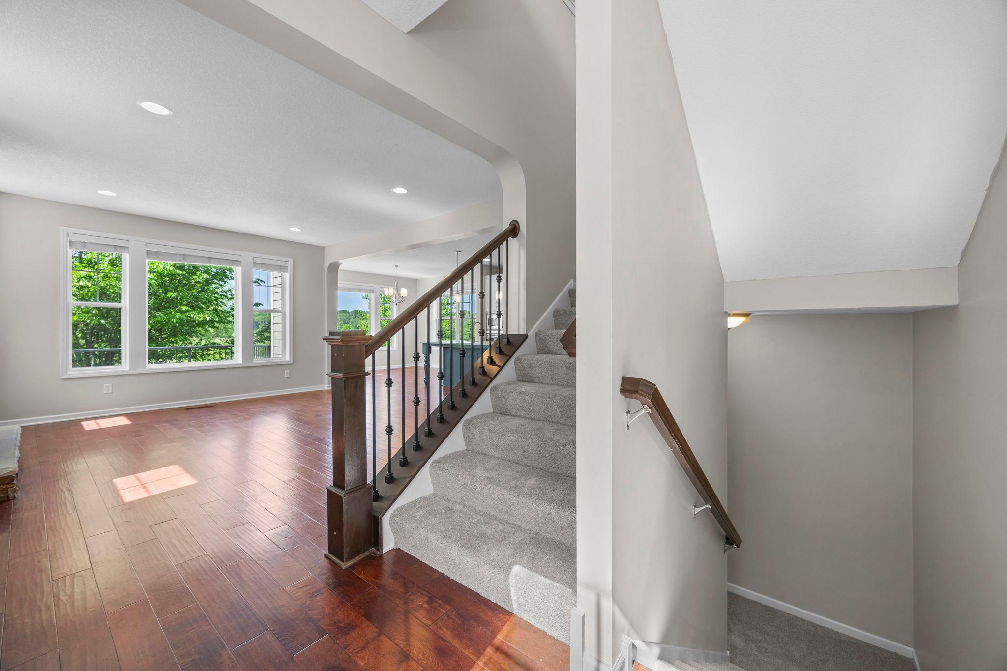 7652 Addisen Path Inver Grove Heights, MN 55077 - Photo 8 of 97