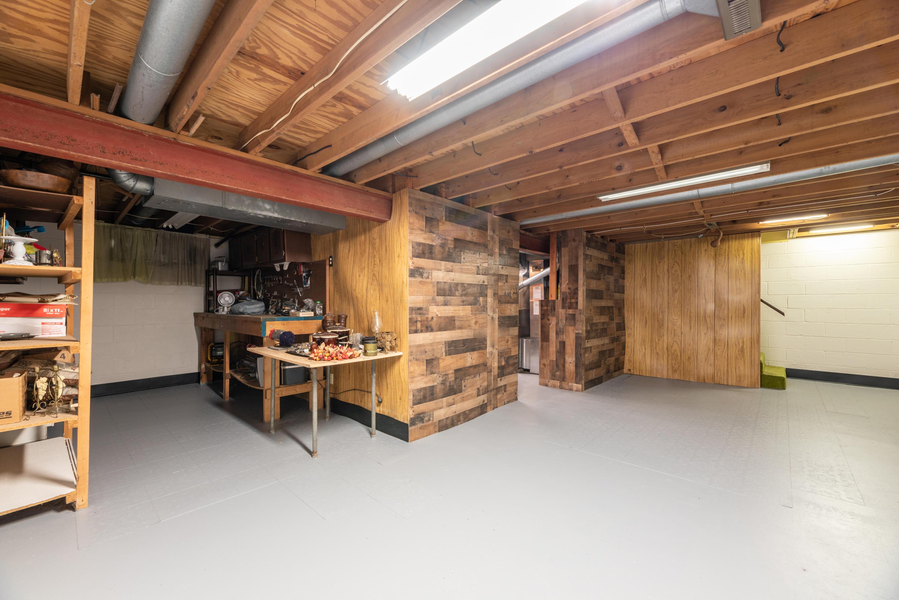 5458 Cedarbush Road Columbus, OH 43229 - Photo 30 of 37 Gallery Image 30