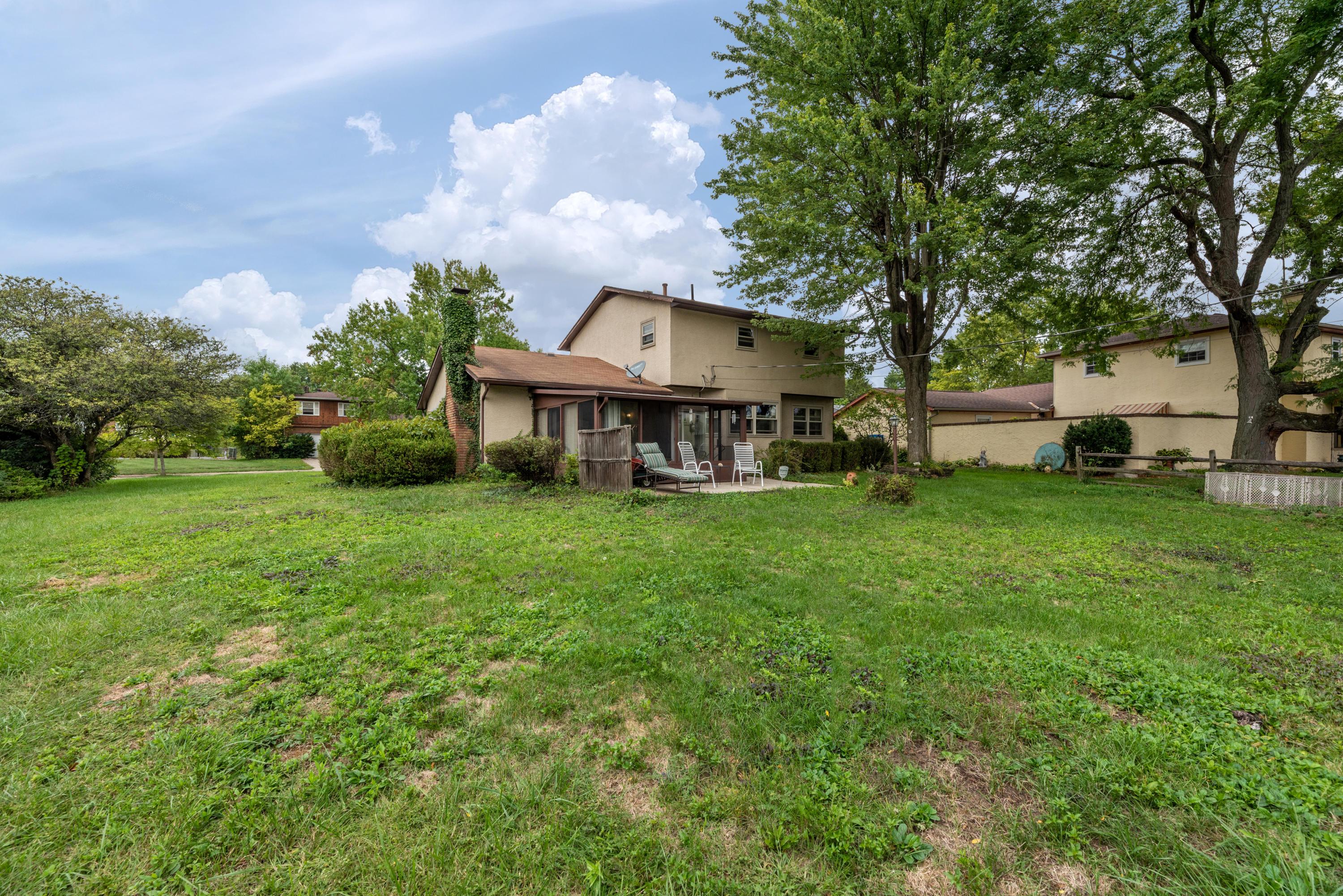 5458 Cedarbush Road Columbus, OH 43229 - Photo 33 of 37 Gallery Image 33