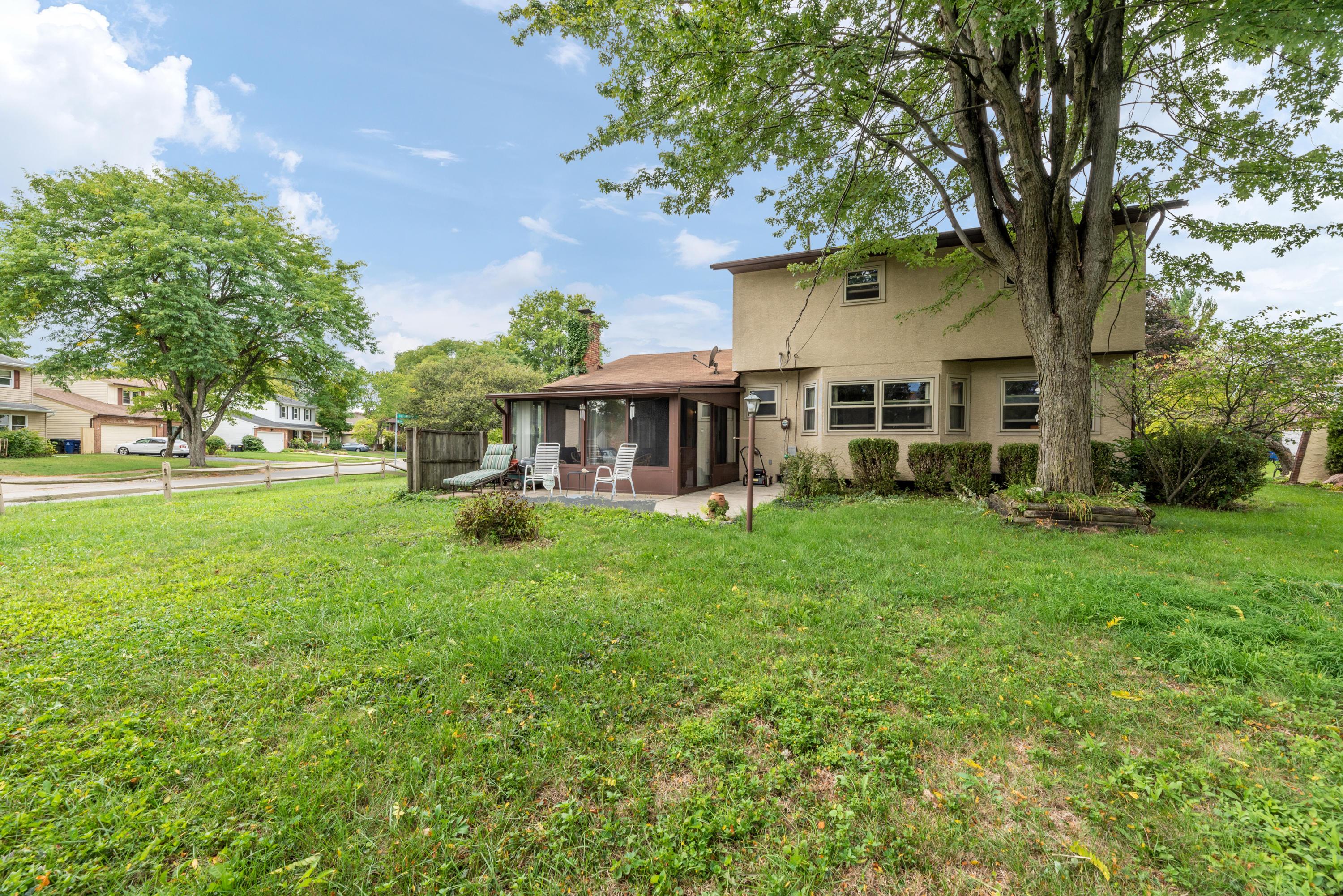 5458 Cedarbush Road Columbus, OH 43229 - Photo 35 of 37 Gallery Image 35