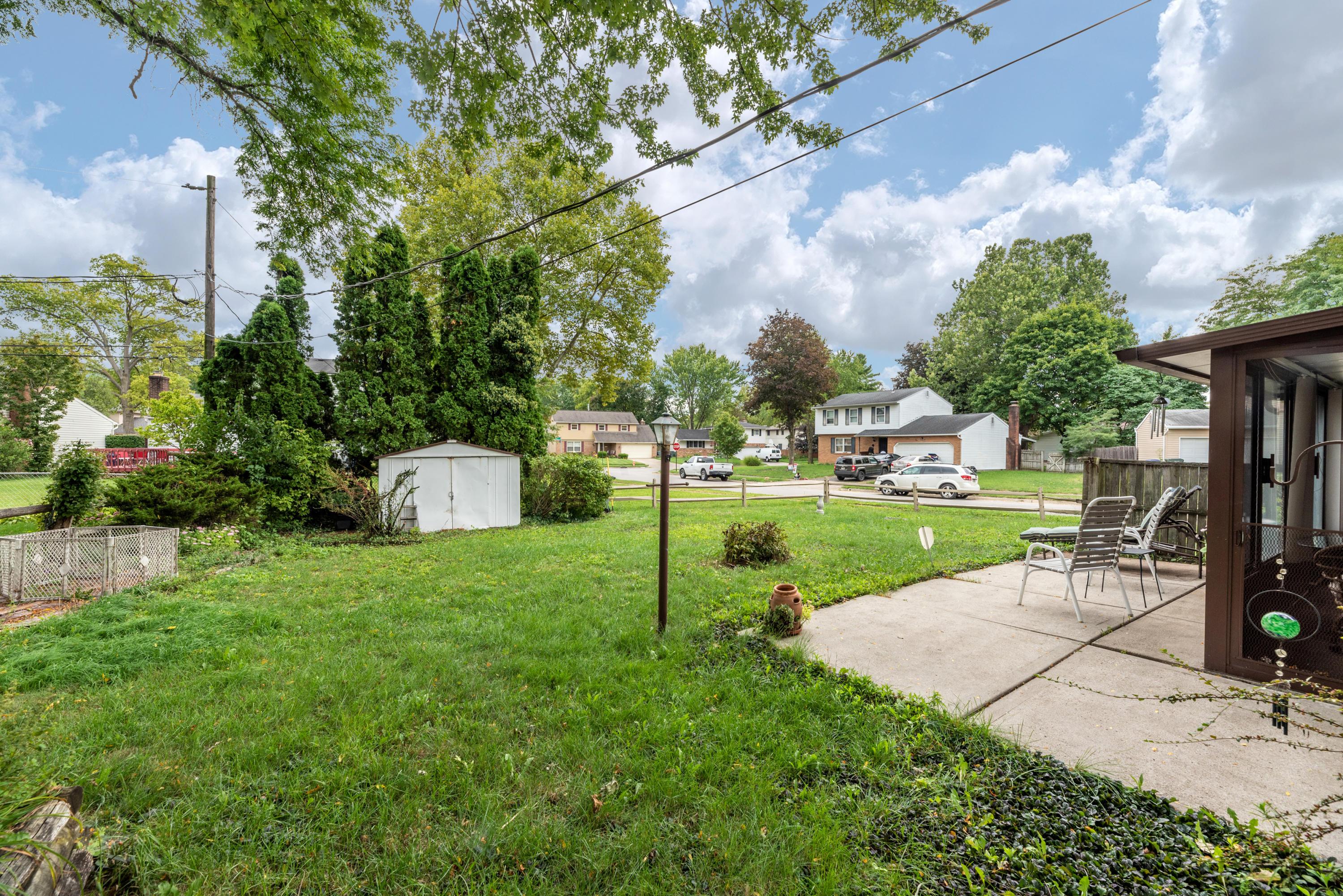 5458 Cedarbush Road Columbus, OH 43229 - Photo 36 of 37 Gallery Image 36