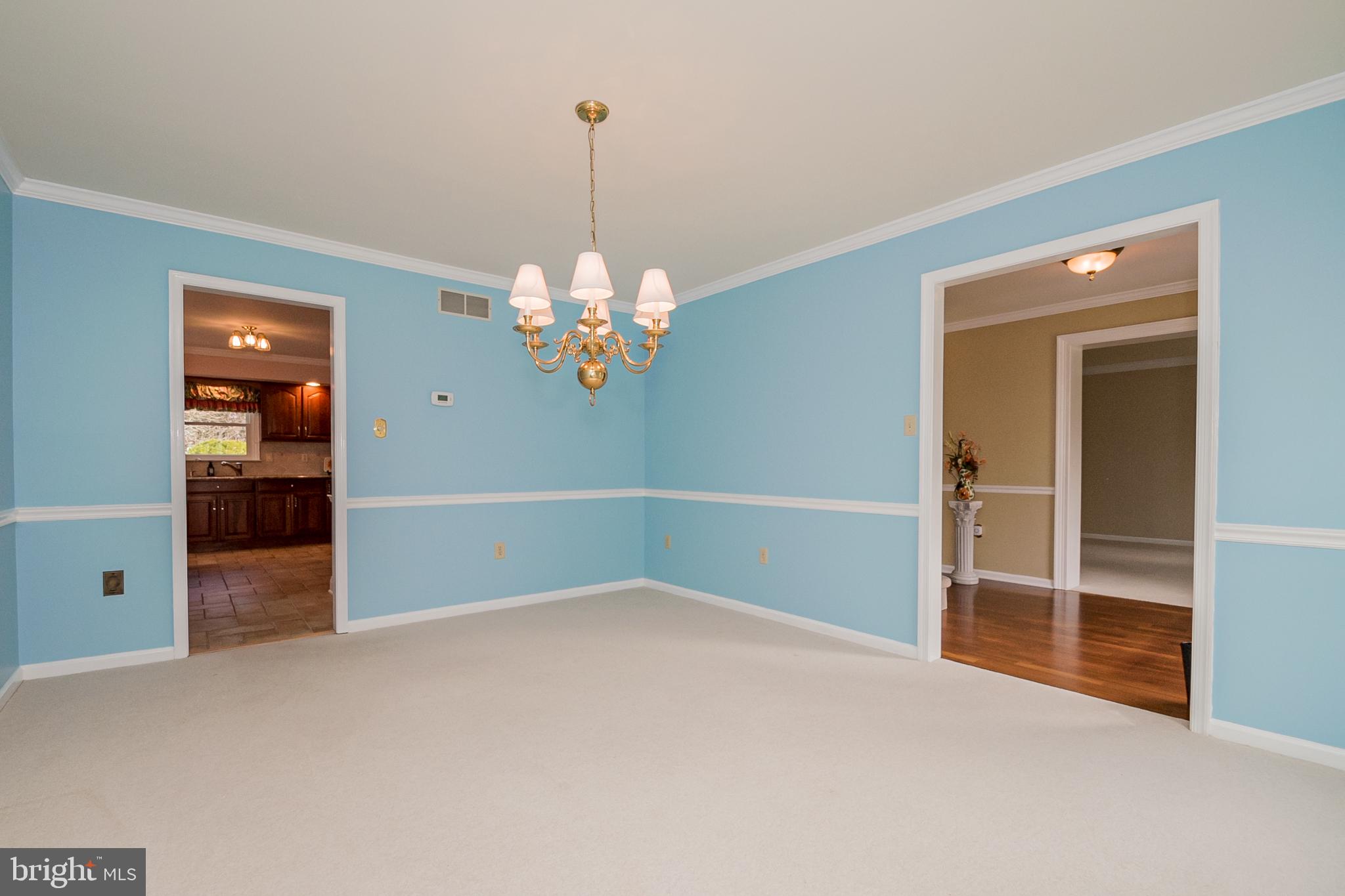 104 Bridle Path East Hockessin, DE 19707 - Photo 15 of 36 Dining room