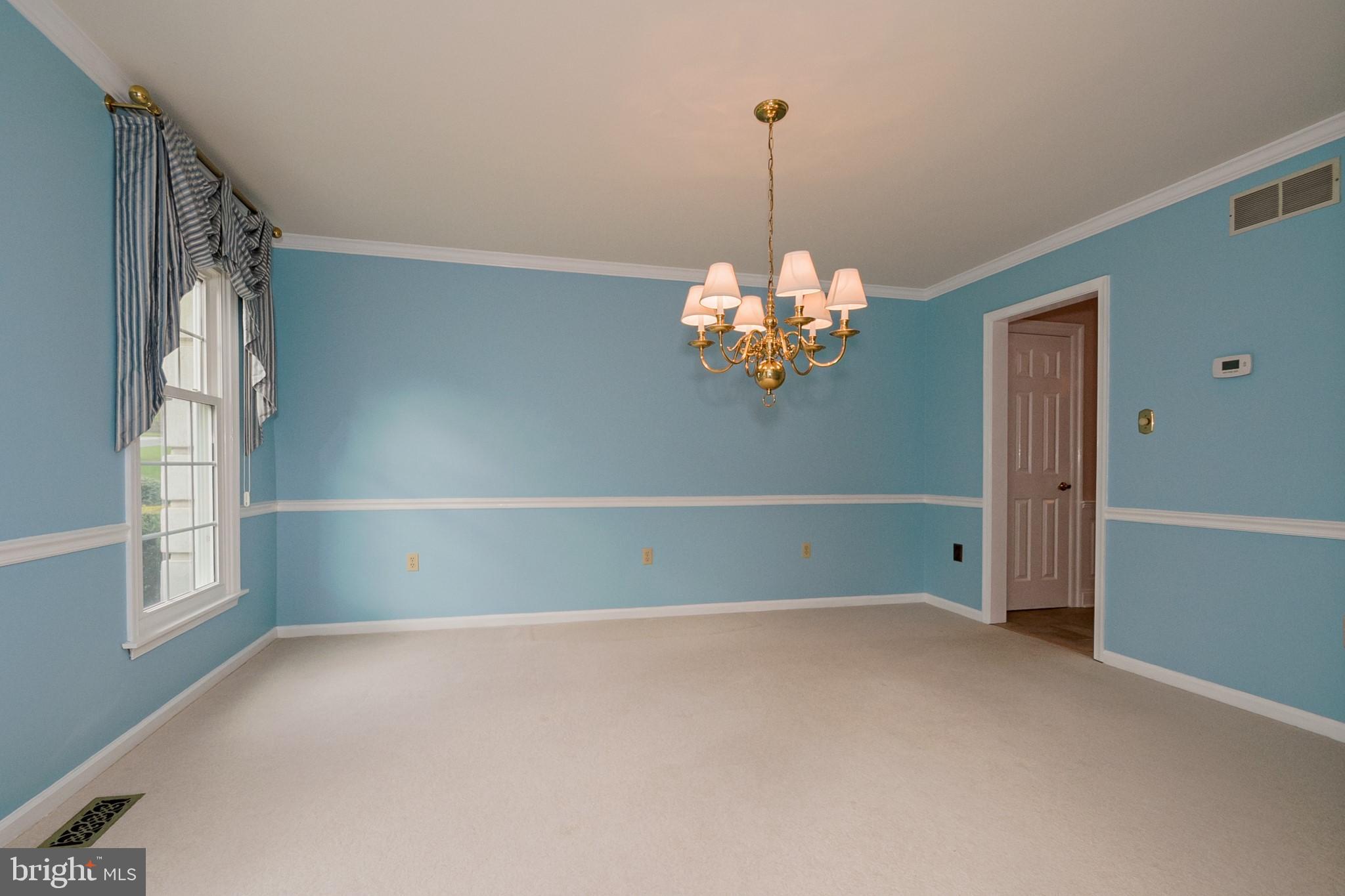 104 Bridle Path East Hockessin, DE 19707 - Photo 16 of 36 Dining room