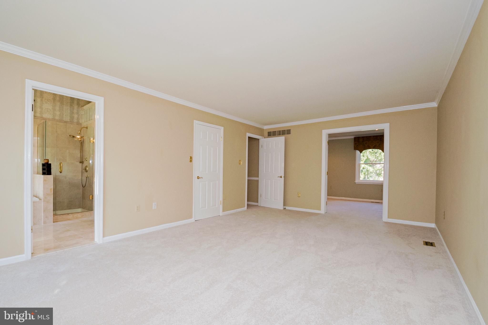 104 Bridle Path East Hockessin, DE 19707 - Photo 25 of 36 2nd-floor master bedroom
