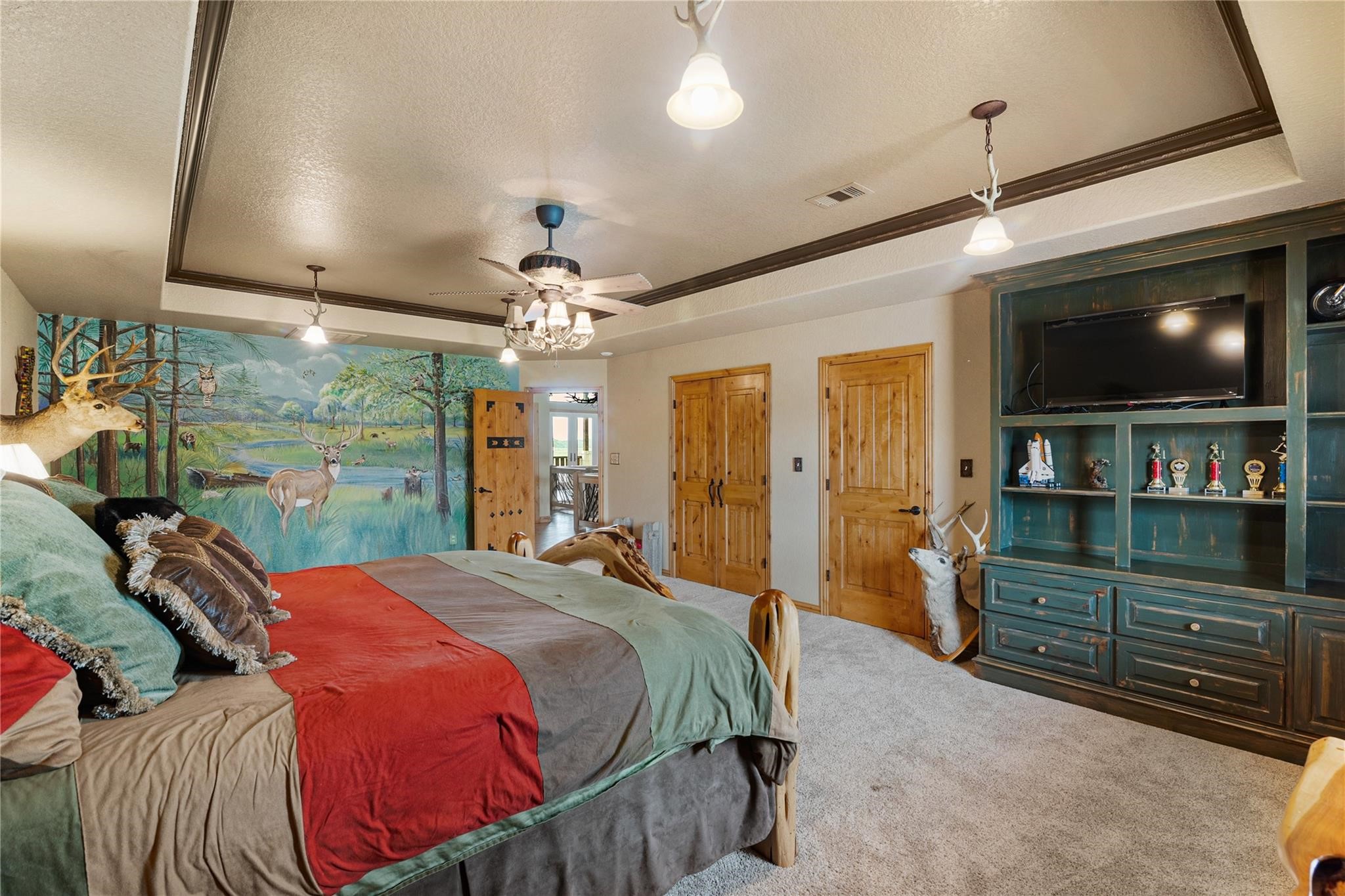 8821 FM 524 Road Sweeny, TX 77480 - Photo 35 of 47 a bed room with a bed and a television