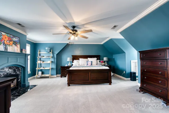 $998,500 | 649 46th Ave Drive Northeast, Hickory, NC 28601