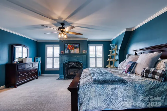 $998,500 | 649 46th Ave Drive Northeast, Hickory, NC 28601