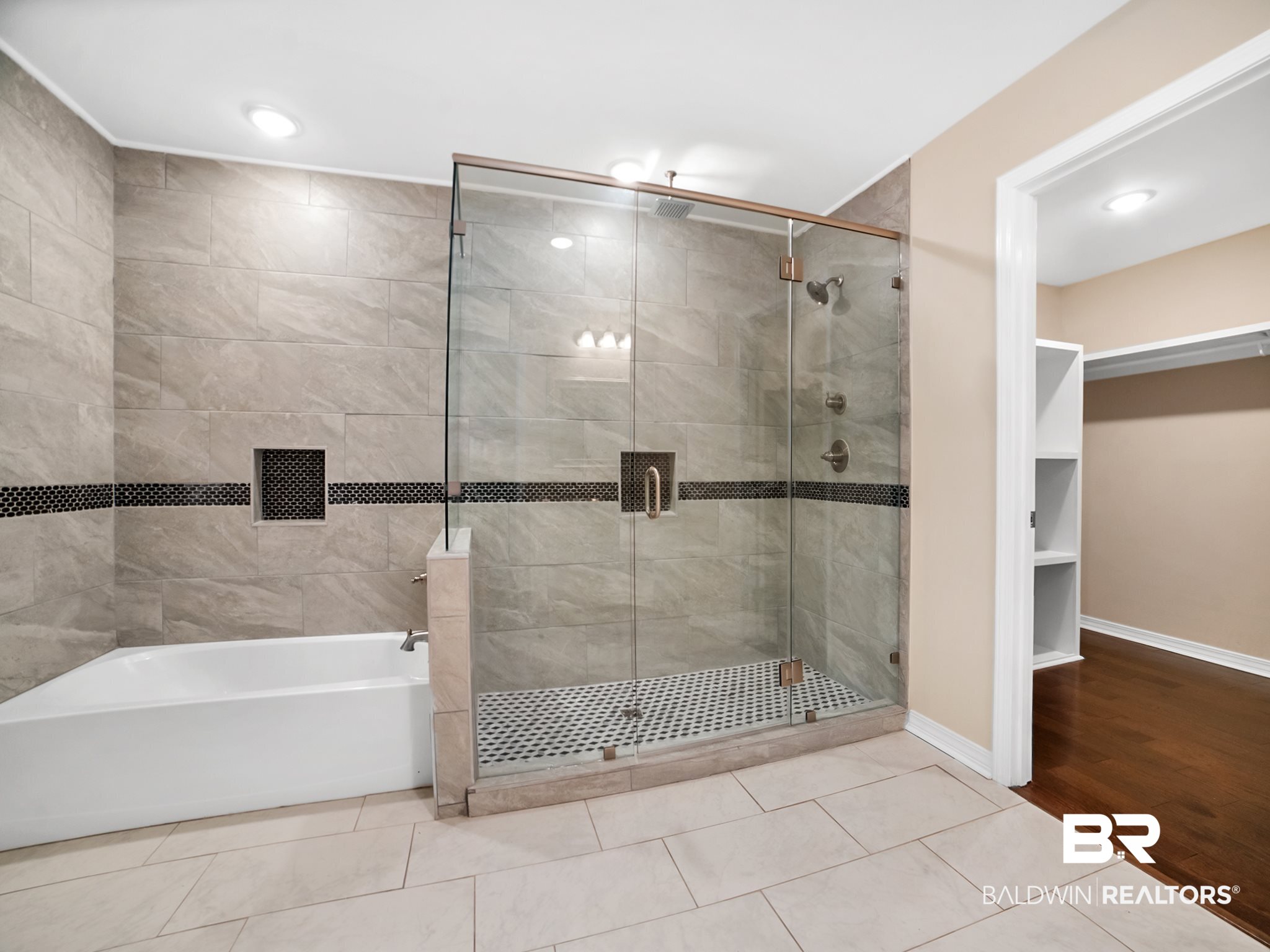 958 Watergate Court Mobile, AL 36693 - Photo 9 of 20