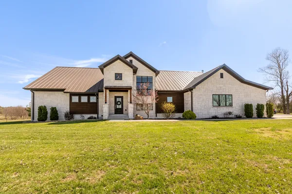 $1,200,000 | 9909 Decatur Road, Marion, IL 62959