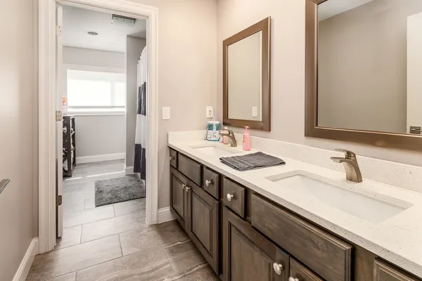 $1,200,000 | 9909 Decatur Road, Marion, IL 62959