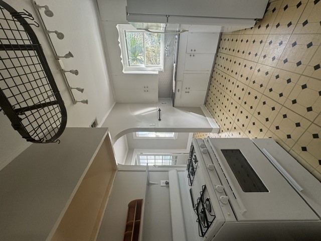 902 East 43rd Street Austin, TX 78751 - Photo 5 of 16