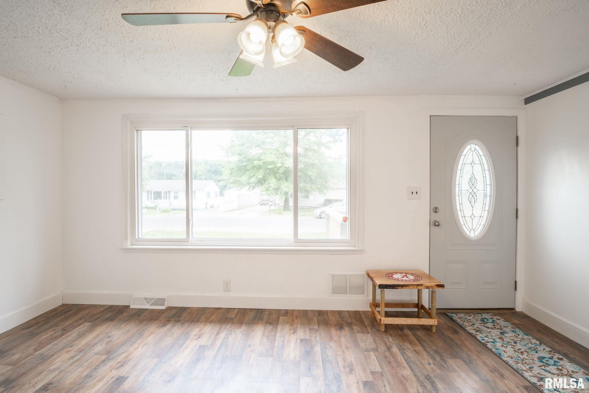 706 North Tower Road Peoria, IL 61604 - Photo 8 of 50 Gallery Image 8