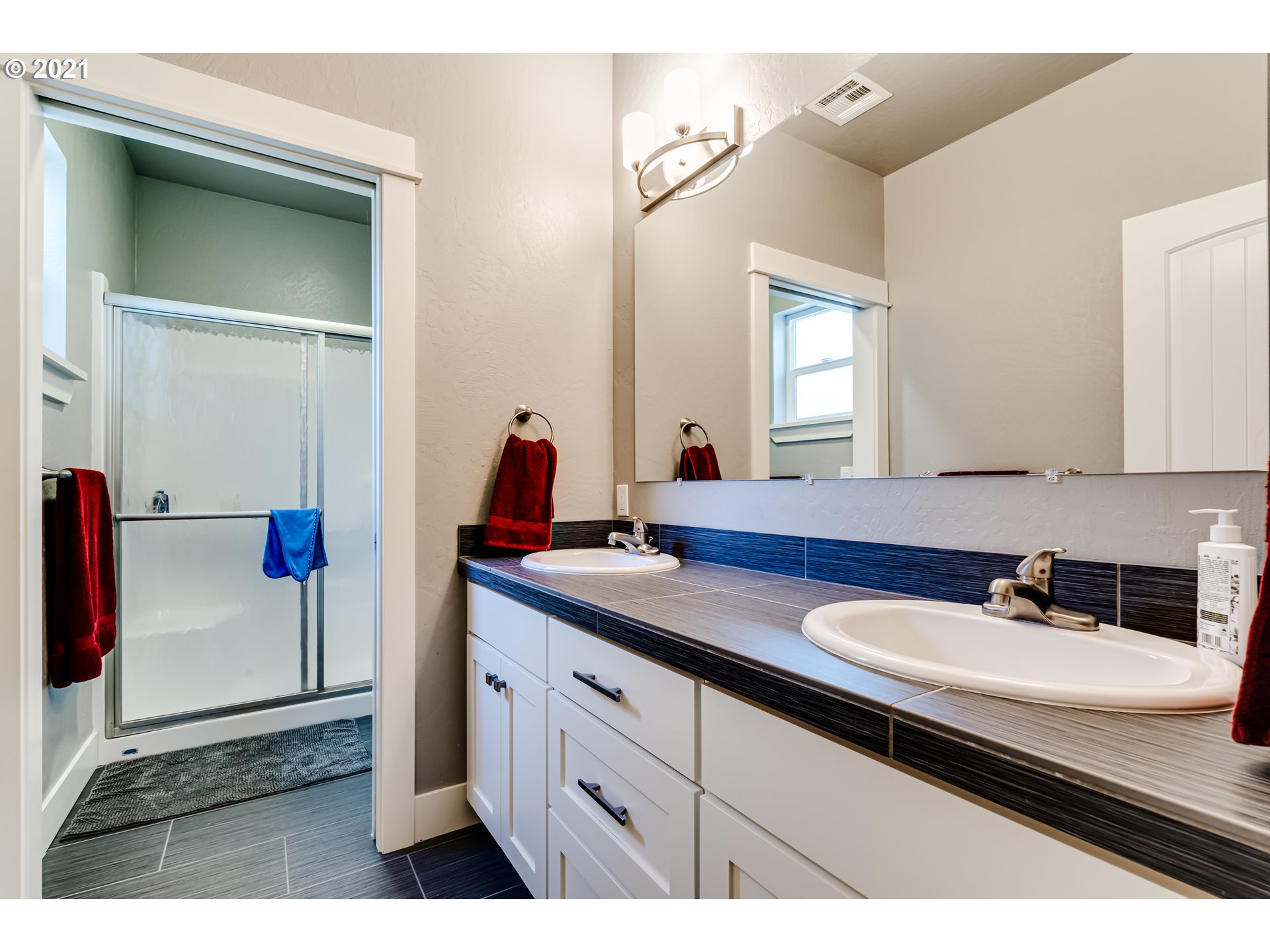 771 South 57th Street Springfield, OR 97478 - Photo 14 of 22