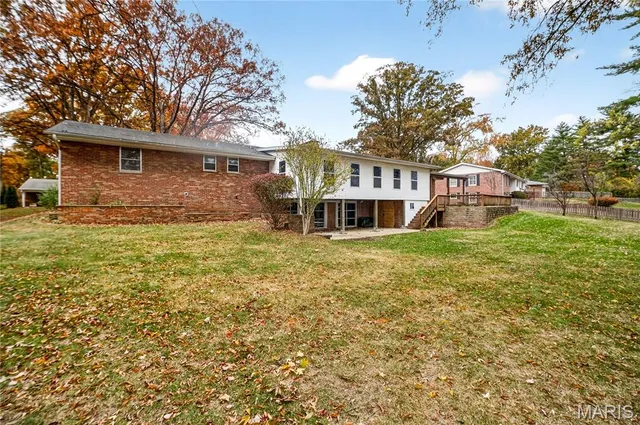 $725,000 | 10067 Springwood Drive, St. Louis, MO 63124