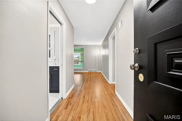 $725,000 | 10067 Springwood Drive, St. Louis, MO 63124