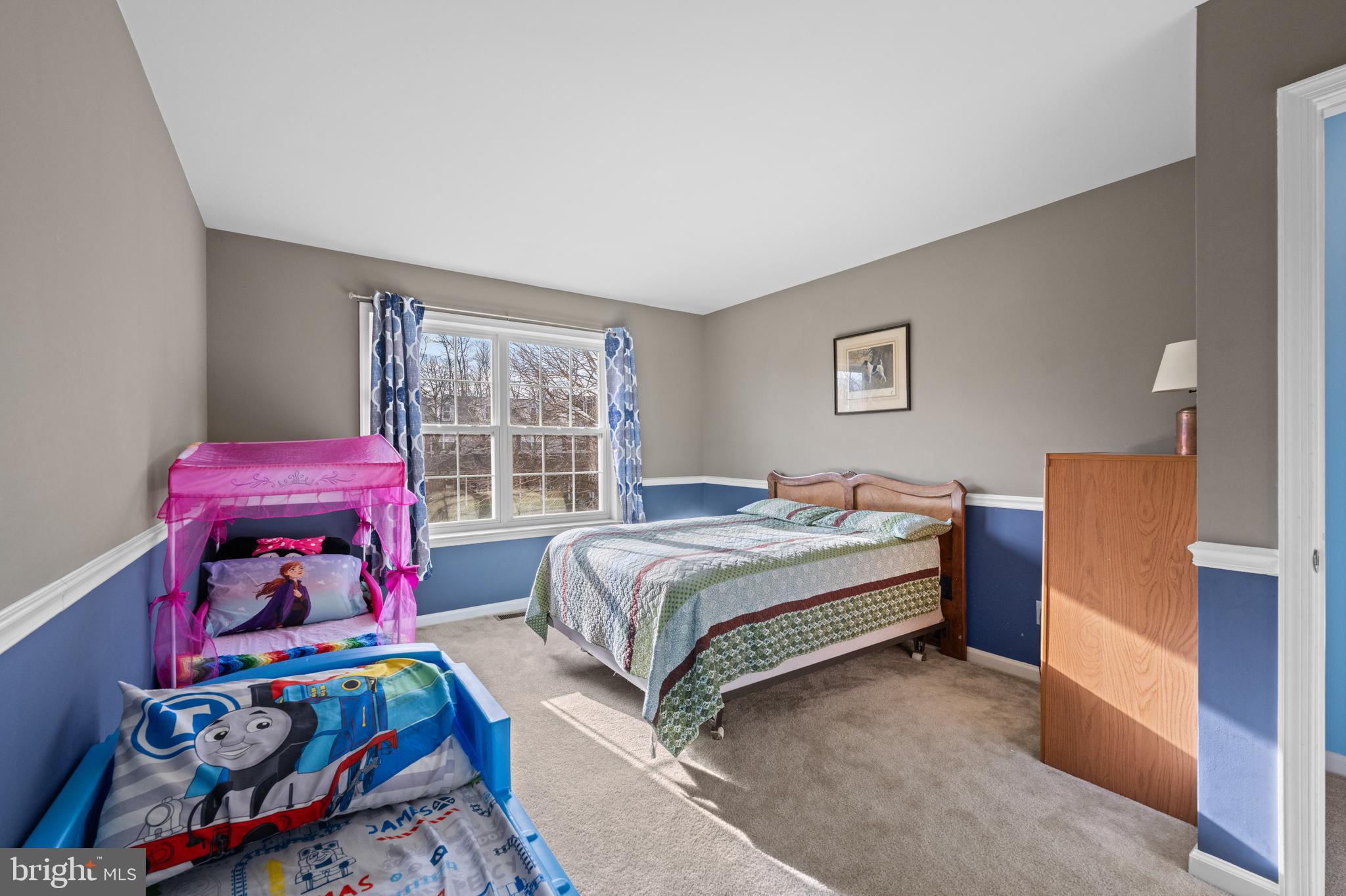 493 Buchanan Road Perkasie, PA 18944 - Photo 19 of 33 a bed room with a bed and a window