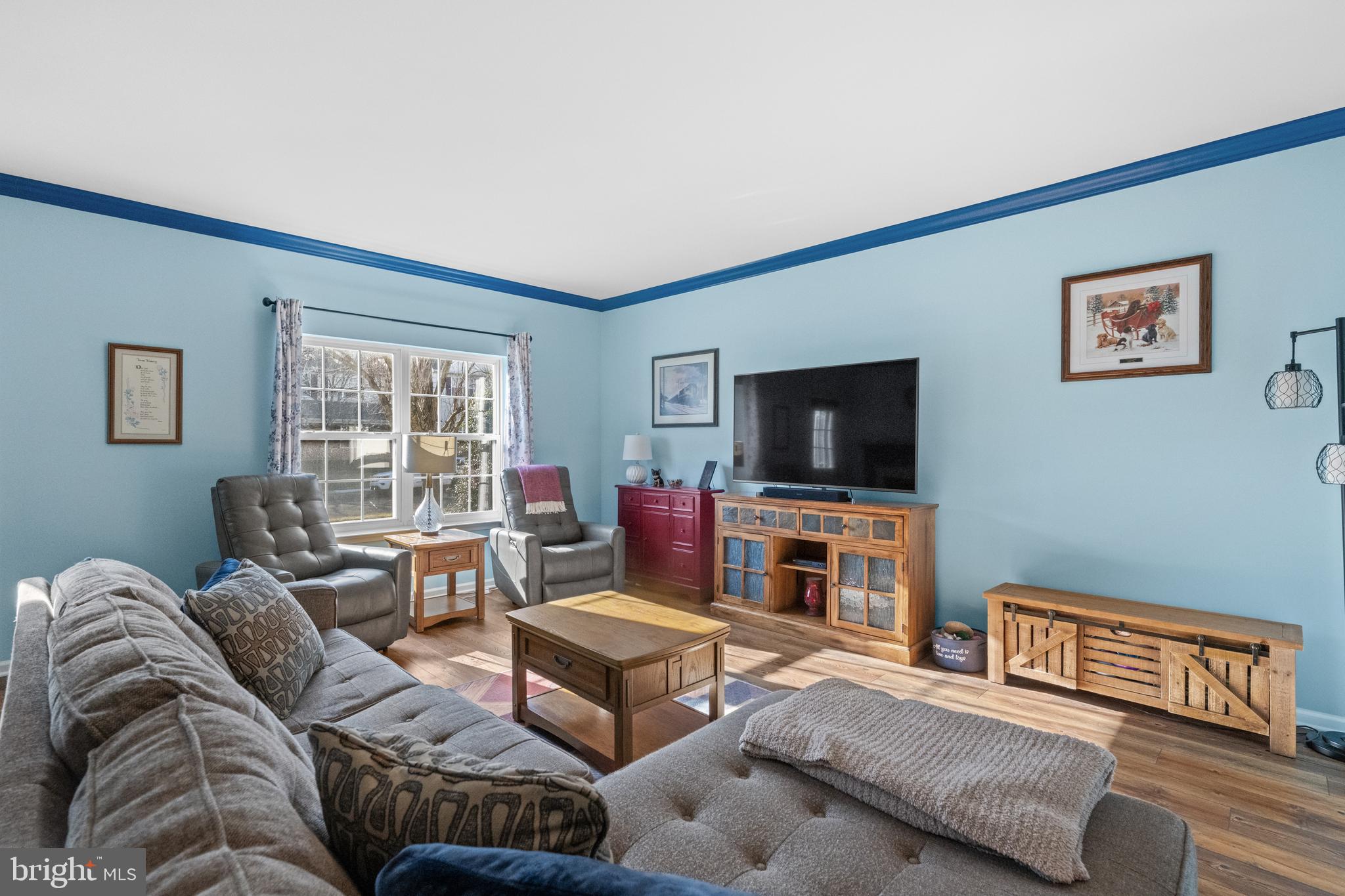 493 Buchanan Road Perkasie, PA 18944 - Photo 33 of 33 a living room with furniture and a flat screen tv