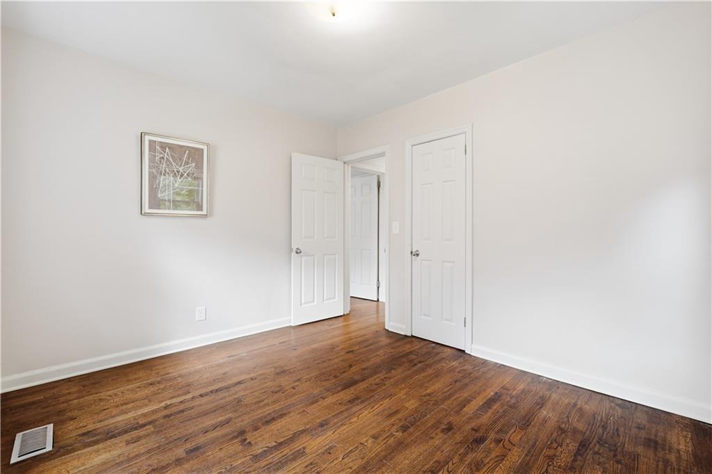 1091 Walker Drive Decatur, GA 30030 - Photo 19 of 36 Gallery Image 19