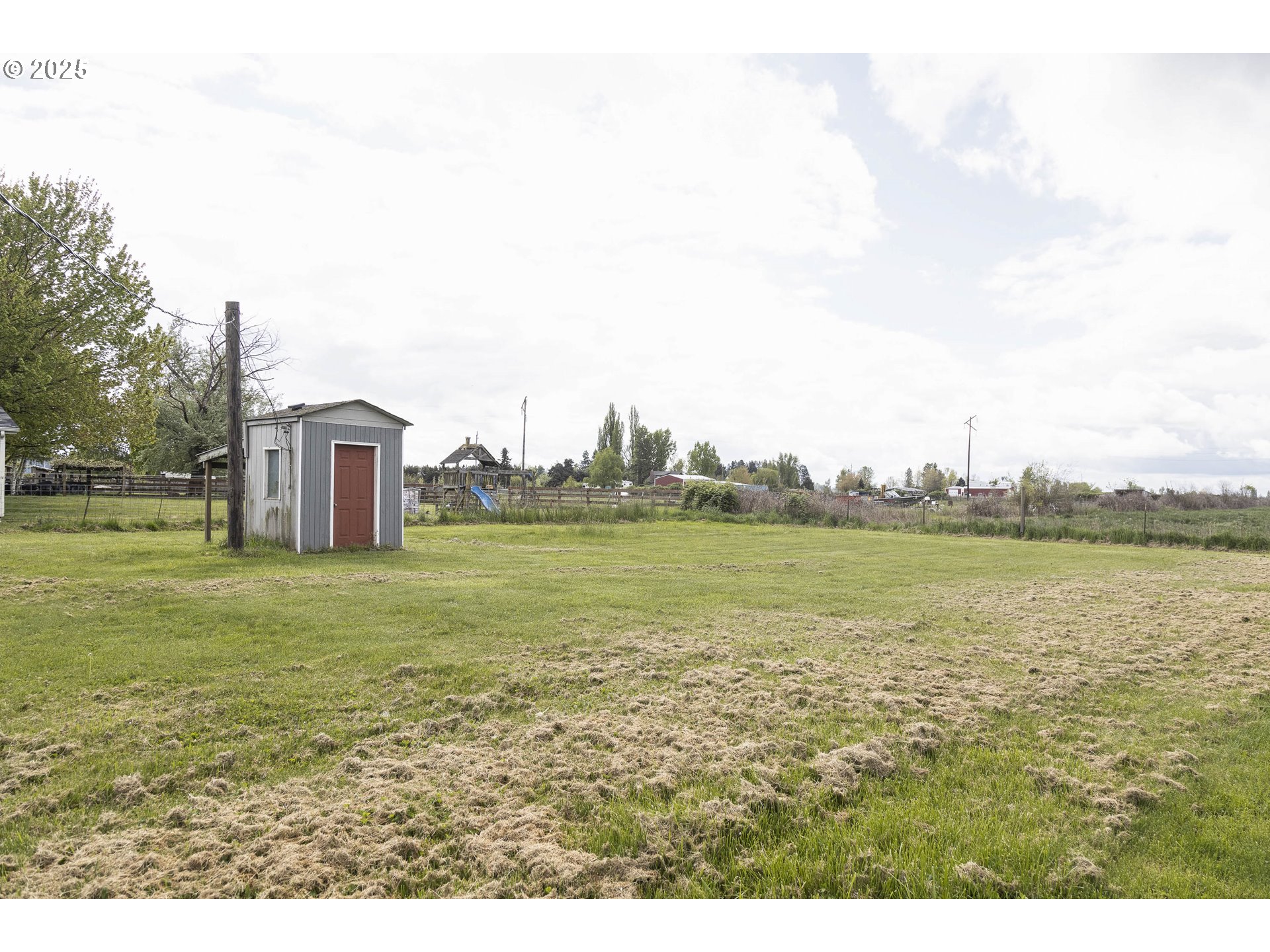 5704 Keene Road Northeast Gervais, OR 97026 - Photo 5 of 38