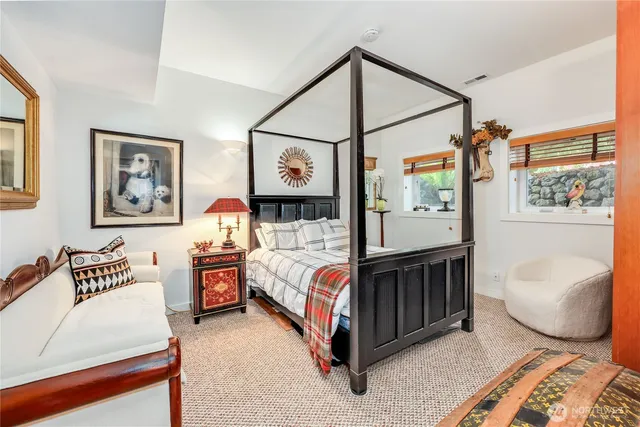 $1,700 | 25105 Taka Lane Northeast, Unit SUITEB, Kingston, WA 98346