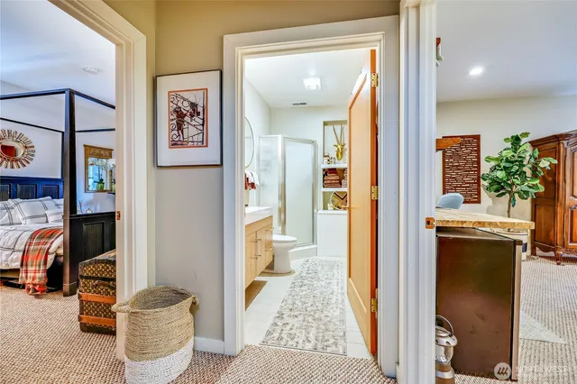 $1,700 | 25105 Taka Lane Northeast, Unit SUITEB, Kingston, WA 98346