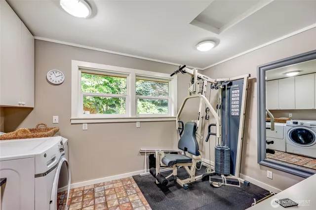 $1,700 | 25105 Taka Lane Northeast, Unit SUITEB, Kingston, WA 98346