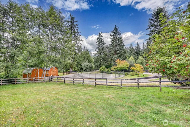 $1,700 | 25105 Taka Lane Northeast, Unit SUITEB, Kingston, WA 98346