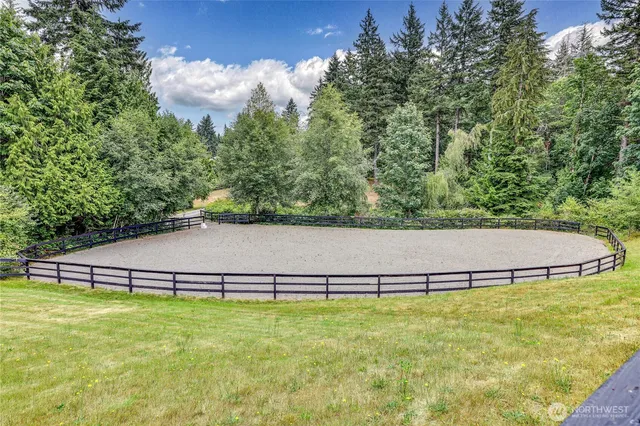 $1,700 | 25105 Taka Lane Northeast, Unit SUITEB, Kingston, WA 98346