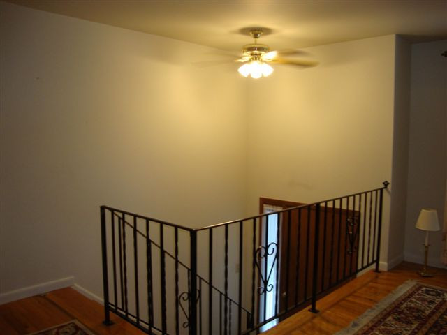 3 Mohawk View Road Colonie, NY 12110 - Photo 4 of 12 Photo 4