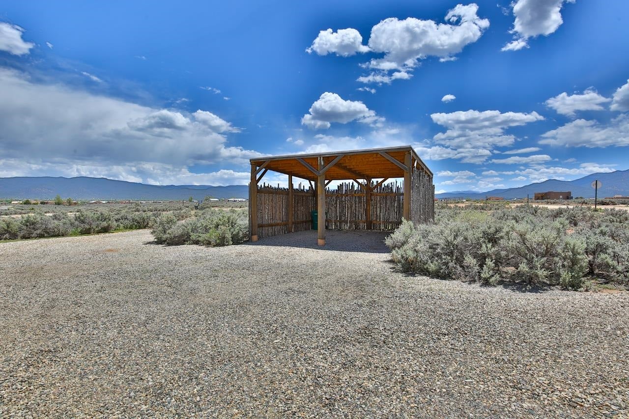 65 Las Tusas Road Ranchos de Taos, NM 87557 - Photo 43 of 46 Gallery Image 43