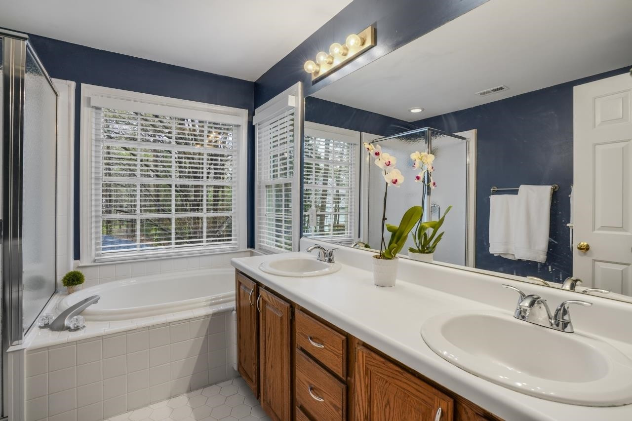 1100 New Dover Road Apex, NC 27502 - Photo 21 of 37 Photo 21