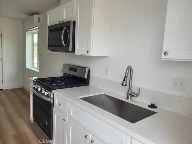 $1,700 | 4738 Trebor Road, Riverside, CA 92503