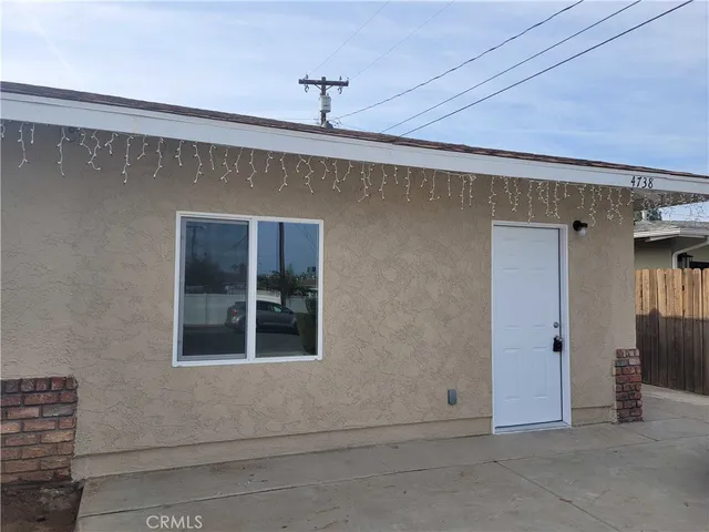 $1,700 | 4738 Trebor Road, Riverside, CA 92503