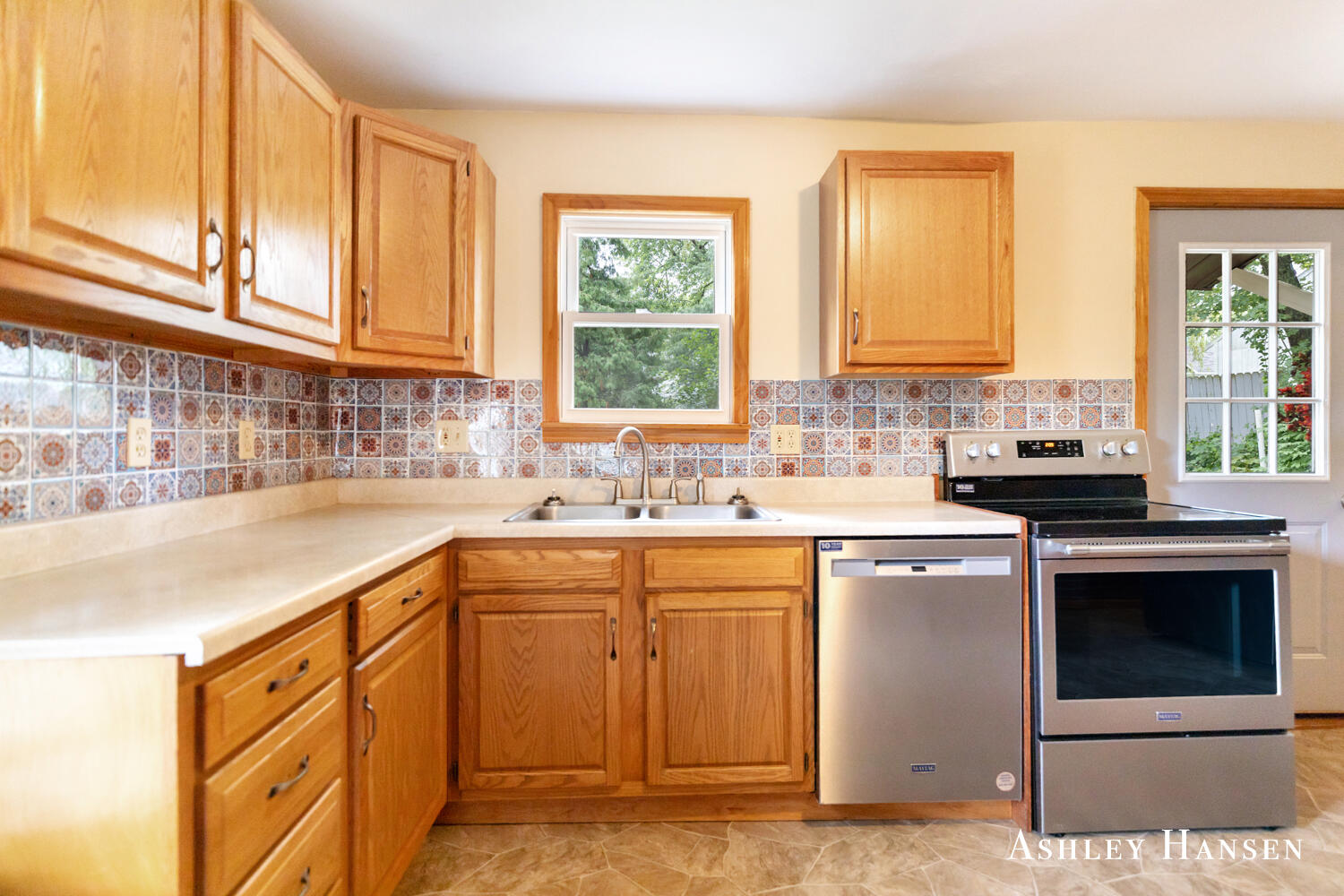 812 Alderman Street Belding, MI 48809 - Photo 14 of 24 newer appliances