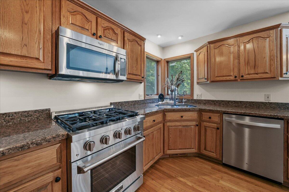 8835 South Lilac Street Demotte, IN 46310 - Photo 12 of 42 1200x800