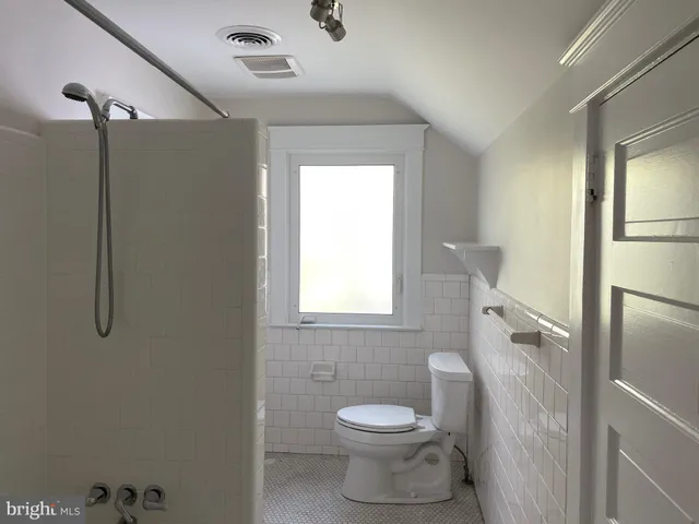 $1,175,000 | 407 North Bryan Street, Arlington, VA 22201