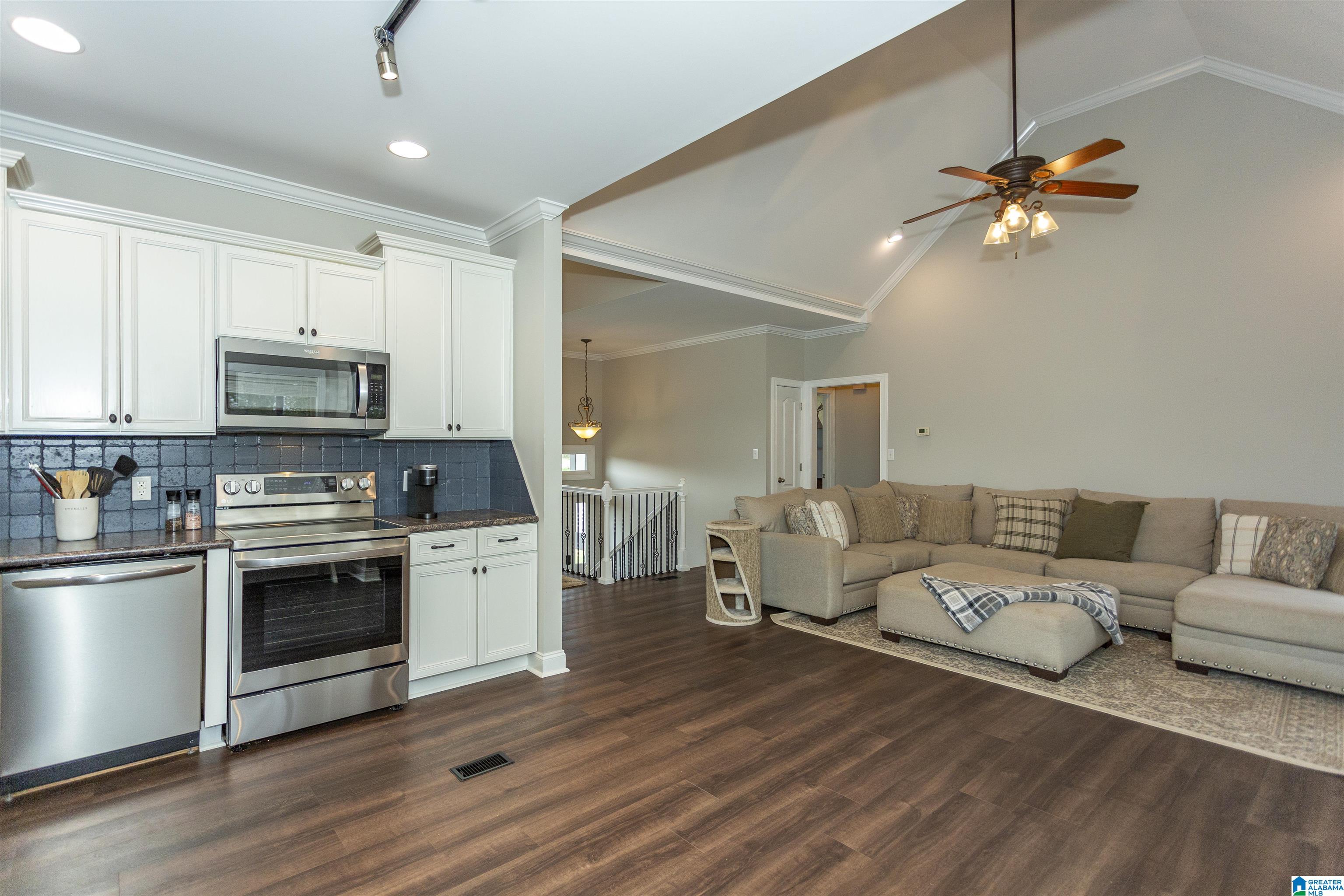 1864 Parc Ridge Circle Warrior, AL 35180 - Photo 25 of 39
