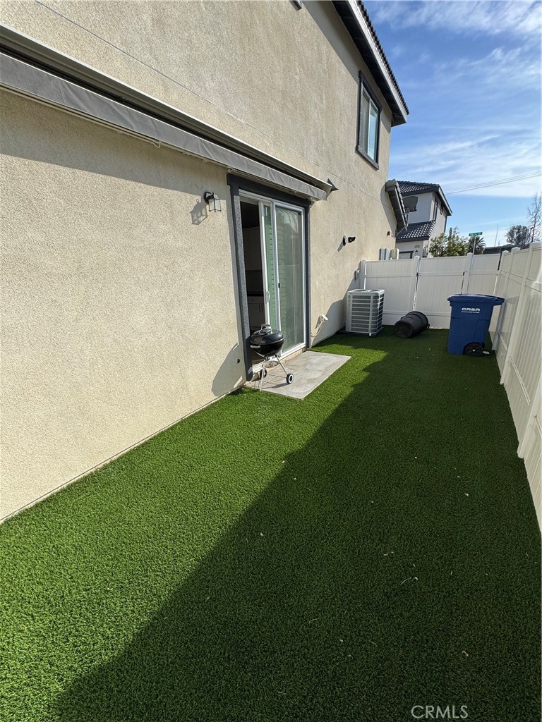 501 Villa Way Colton, CA 92324 - Photo 35 of 37