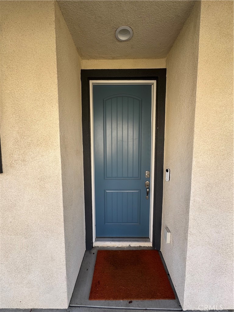 501 Villa Way Colton, CA 92324 - Photo 6 of 37