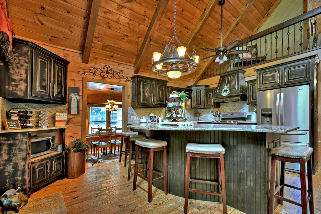 270 Stone Lane Blue Ridge, GA 30513 - Photo 6 of 70