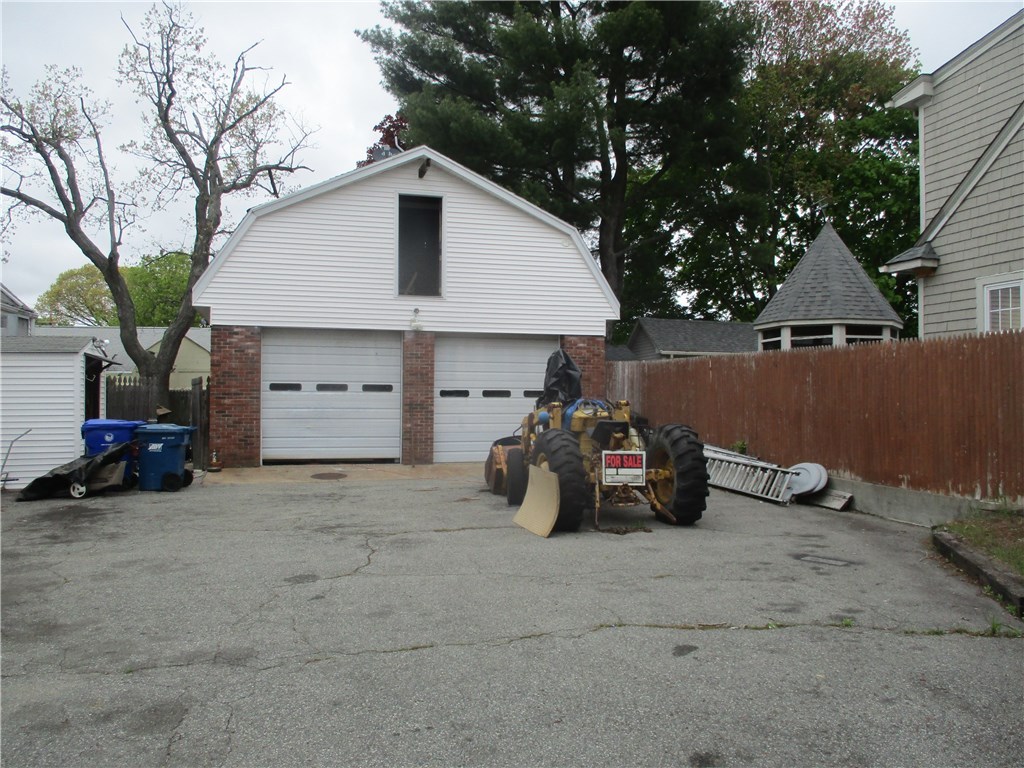 49 Rice Street Pawtucket, RI 02861 - Photo 5 of 5 Gallery Image 5
