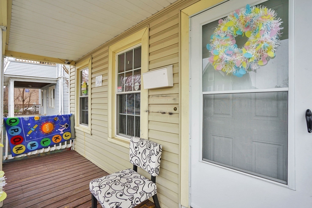 49 Andrew Street Springfield, MA 01109 - Photo 5 of 9