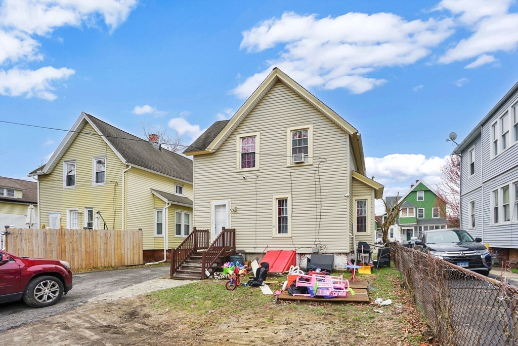 49 Andrew Street Springfield, MA 01109 - Photo 7 of 9