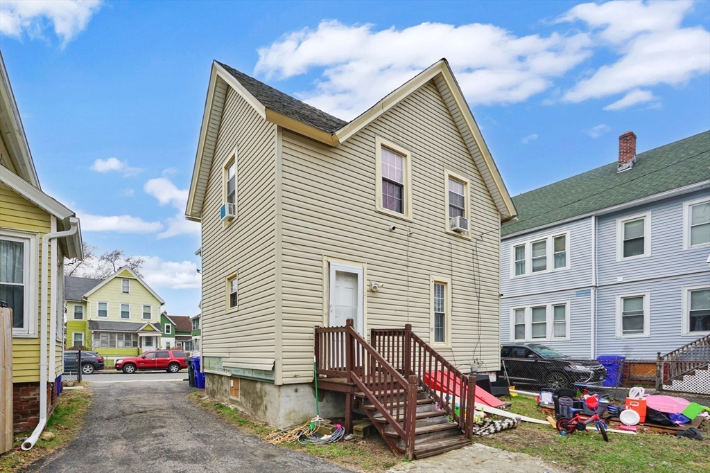 49 Andrew Street Springfield, MA 01109 - Photo 9 of 9