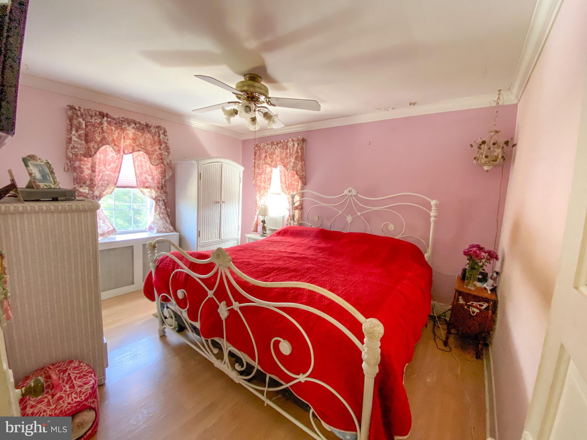 306 Hawthorne Road Linthicum Heights, MD 21090 - Photo 30 of 50 Master bedroom